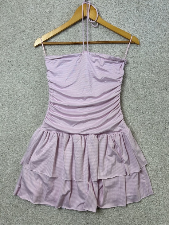 Hollister Strapless Halter Tiered Mini Dress with Skort in Light Pink / white - Picture 7 of 11